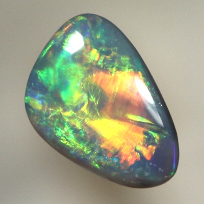 SOLID BLACK OPAL Bright rich rolling flashes of reds